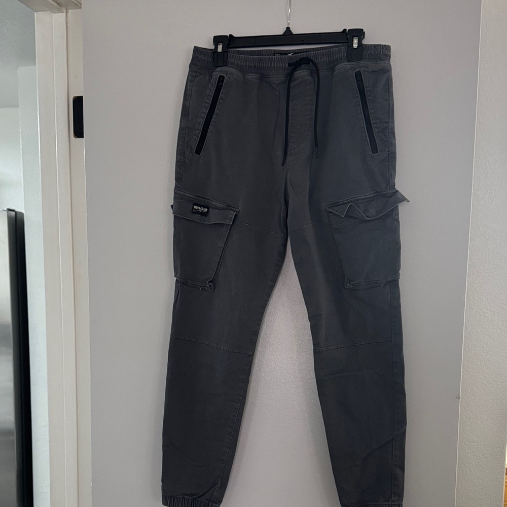 Hollister Men's Charcoal Cargo Pants